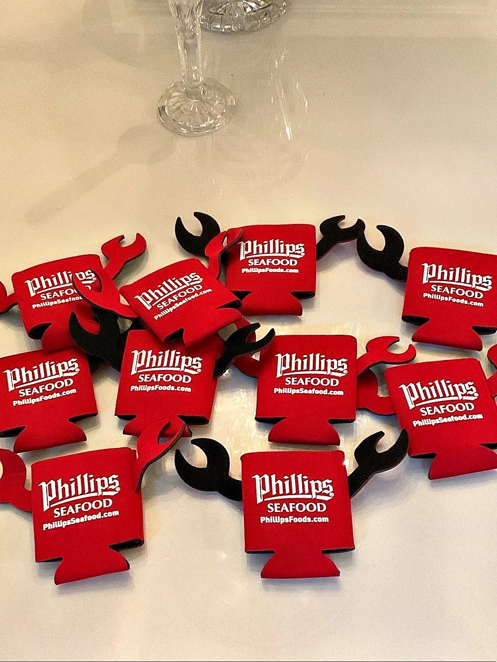 Phillips Seafood Crab Claw Can Cooler Red & Black